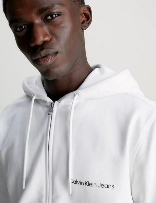 CALVIN KLEIN JEANS INSITUTIONAL ZIP THROUGH HOODIE - ΖΑΚΕΤΕΣ στο kalimeratzis.com 